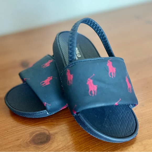 Ralph Lauren’s Polo Slides, barely worn size 7c - Picture 1 of 3